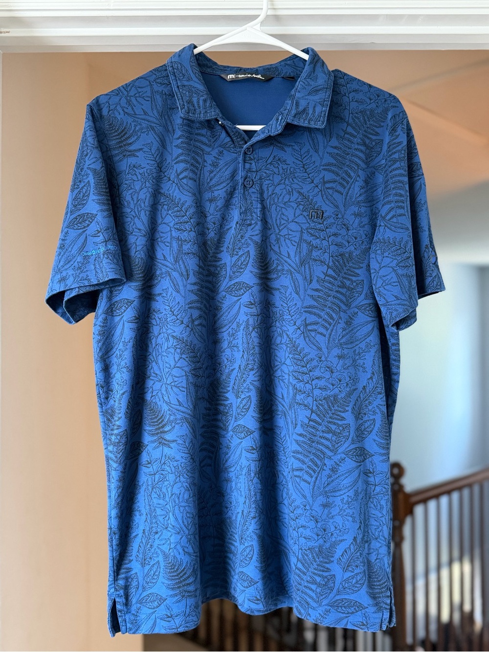 TravisMathew Men’s Large Blue Botanical Print Pima Cotton Golf Polo